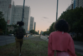  Christoper Saint Laurent